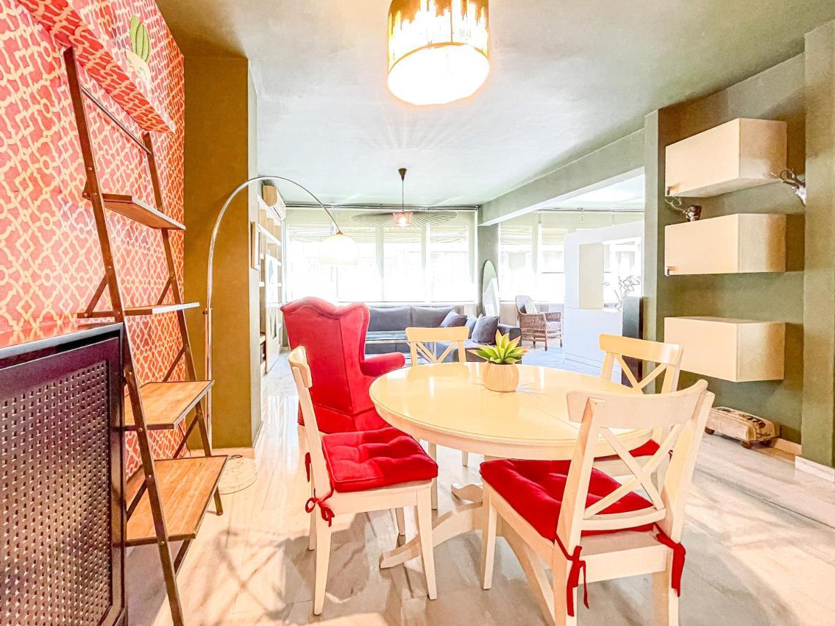 Loft 1 Bedroom Apartment In The Heart Of Афины Экстерьер фото